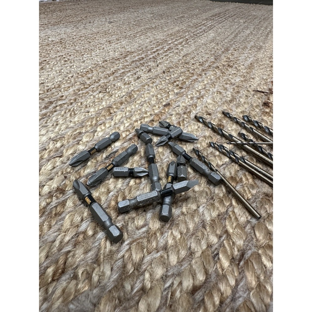 DEWALT Screwdriver Bit Set with Tough Case Miscellaneous Bits